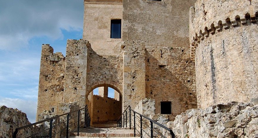 Rocca Imperiale, Calabria, Italy